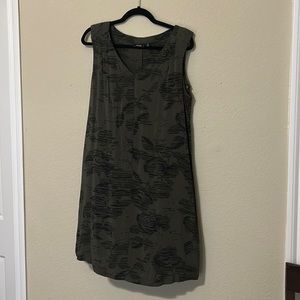 APT9 Dress